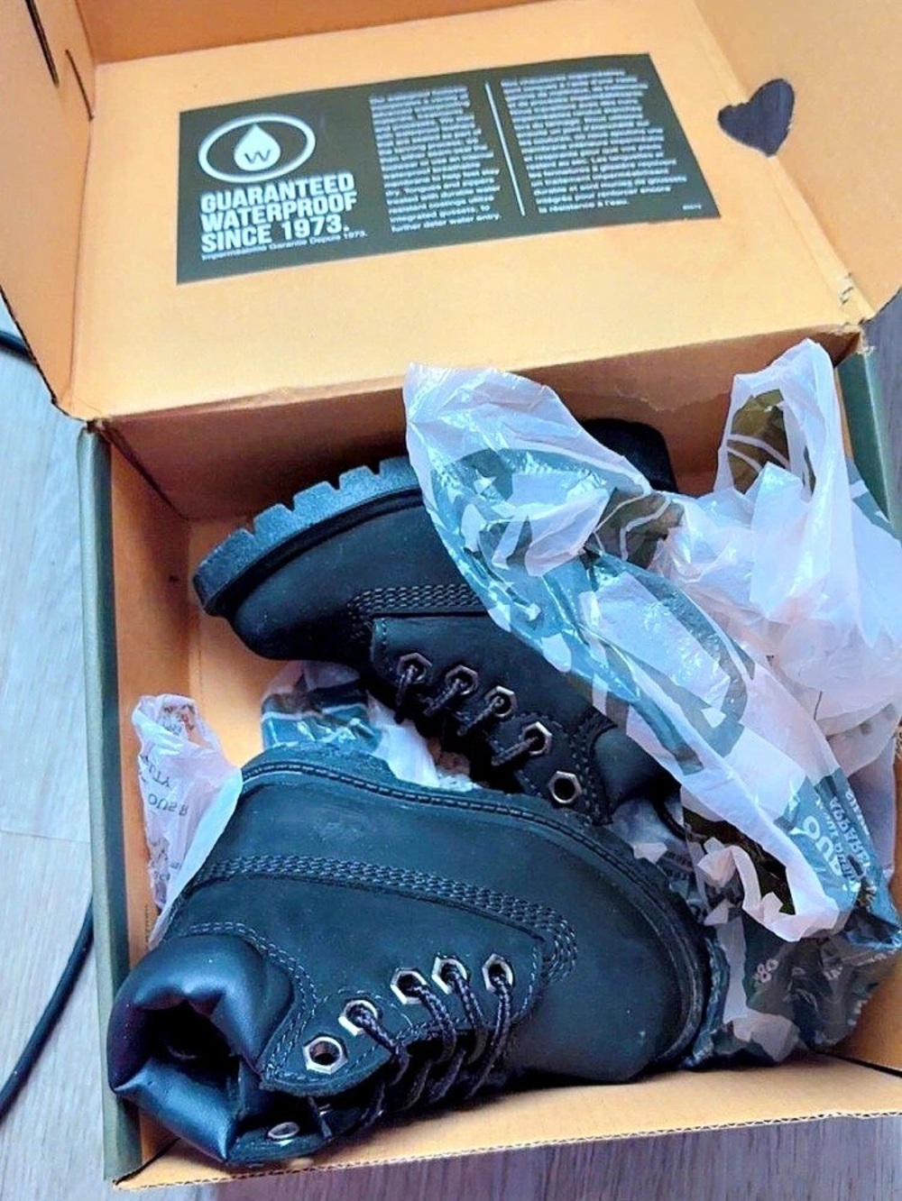 Kids custom Timberland Premium 6-Inch boots 🥾 size 4c